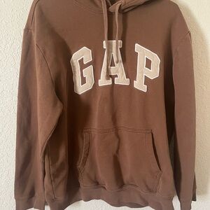 GAP Men's Brown Crewneck Logo Sweatshirt